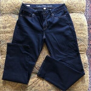 Calvin Klein Jeans Straight Leg Denim Size 10 *runs small * Dark Wash